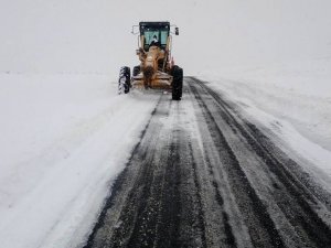 Bünyan’da yol çalışmaları devam ediyor