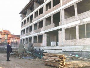 Müdür Başyiğit, okul inşaatlarında incelemelerde bulundu
