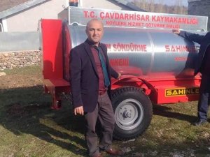 Devlet-atandaş işbirliğiyle köye yangın söndürme tankeri