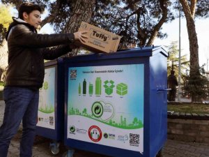 “Geri Dönüşüm” ile örnek oluyor