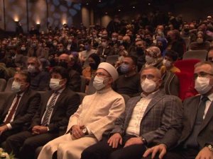 Türkiye’nin önde gelen din alimleri Üsküdar’da Kur’an-ı Kerim ziyafeti yaşattı