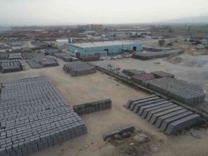 Manisa Büyükşehir Belediyesinin fabrikasında 1 milyon 828 bin 990 kilit parke üretildi