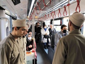 Battalgazi’nin torunları trambüste Sarıkamış şehitlerini andı