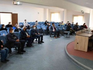 Söke’de muhtarlar, mesleki eğitim programları konusunda bilgilendirildi