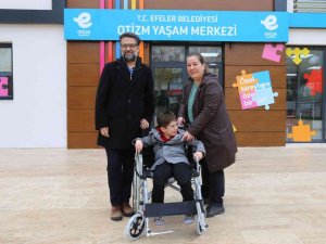 Başkan Atay’dan minik Ata’yı sevindiren hediye