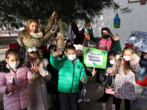 Atık malzemeler Amasyalı çocukların elinde kuş yuvası ve yemlik oldu