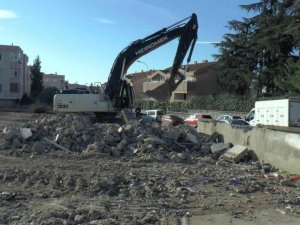 Kartal’da sevimli patiler için yeni veterinerlik binasının inşaatı başladı