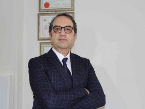 Bilim Kurulu Üyesi Şener açıkladı: "Omicron varyantında pik seviyeyi Şubat ayında bekliyoruz"