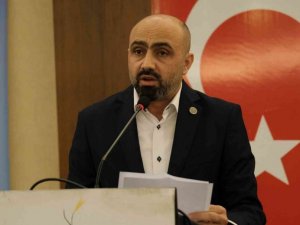 Başkan Irgatoğlu: "Sağlık çalışanları birlikte güldüğümüz, hüzünlü iken acımızı paylaştığımız çok kutsal bir görevi ifa ediyorlar"