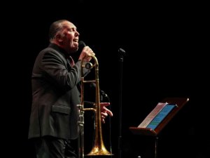 Fatih Erkoç’un konseri İş Sanat’ın video paylaşım platformu kanalında yayınlanacak