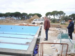 Başkan Ertürk, Horsunlu Sosyal Tesisi’nin çalışmalarını yerinde inceledi