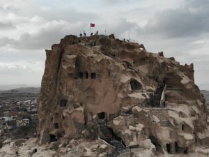 107 bin kişi Kapadokya’ya yüksekten baktı