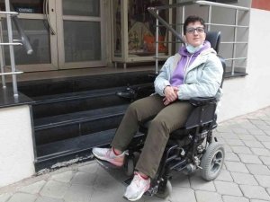 Burhaniye’de engelliler duyarlılık bekliyor