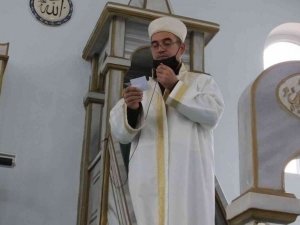 Balıkesir’de bin 600 camide okunan hutbede maske, mesafe ve aşı uyarısı yapıldı