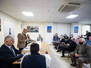 Başkan Soyer, Urlalı muhtarlarla buluştu