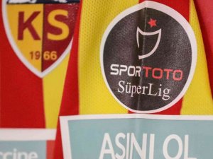 Bakan Koca’dan yerli aşı Turkovac’ı formasına taşıyarak sahaya çıkan Yukatel Kayserispor’a teşekkür