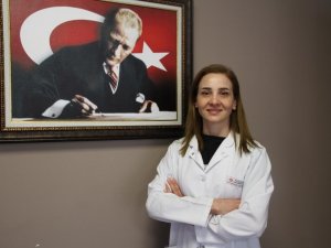 Dt. Değişmiş: “Süt dişi çıktığı andan itibaren dişler mutlaka temizlenmelidir”