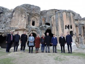 Yargıtay üyeleri Frig Vadisi’ne hayran kaldı