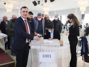 Esnaf sandık başına gitti