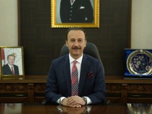 Şanlıurfa protokolünden gazeteciler günü kutlaması