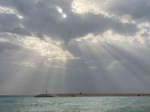 Akdeniz’de 6.4’lük deprem AFAD:”Olumsuz bir ihbarın bulunmadığı bilgisi alınmıştır”