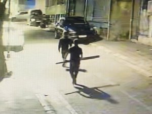 Zeytinburnu’nda gasp dehşeti kamerada