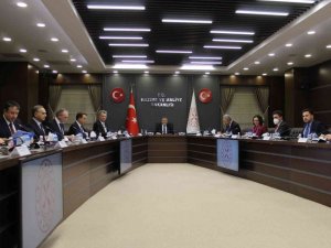 Bakan Nebati’nin TÜSİAD heyeti ile görüşmesi başladı