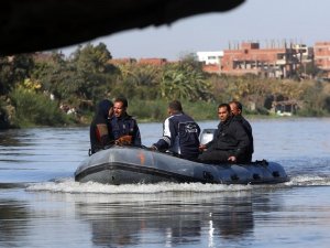 Nil Nehri’ne kamyon düştü: 2 ölü