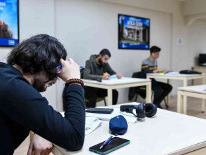 Gençlik merkezleri final dönemi boyunca 24 saat açık