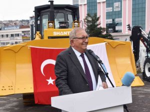 Başkan Posbıyık 10 Milyon TL’ye alınan araçları tanıttı