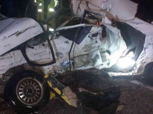 Muğla’da tır ile otomobil çarpıştı: 2 ölü, 1 yaralı
