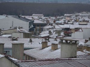 Serhat şehri beyaza büründü