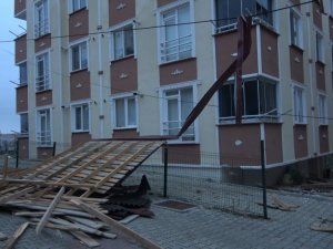 Kırklareli’nde fırtınanın verdiği hasar gün ağarınca ortaya çıktı