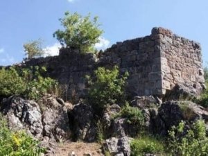 Orçan Kalesi yıllara meydan okuyor