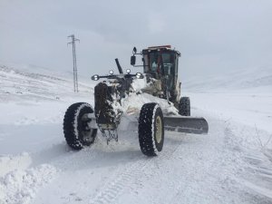 Iğdır’da 4 köy yolu ulaşıma kapandı