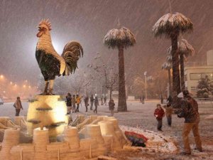 Denizli’de kar yağışıyla birlikte sıcaklıklar düşecek