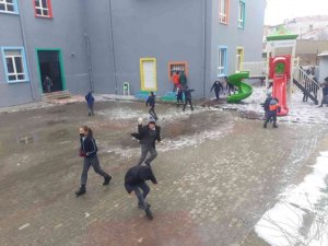 Uzunköprü’de kar sevinci