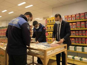 Didim’de zincir marketlerde denetimler devam ediyor