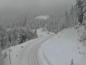 Ilgaz Dağı kar altında kaldı