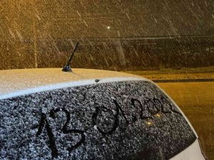 Düzce’ye yılın ilk karı düştü