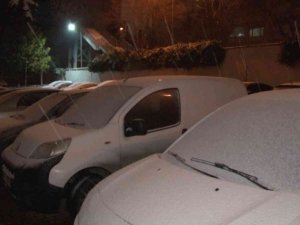 İstanbul’da bazı bölgelerde kar yağışı başladı