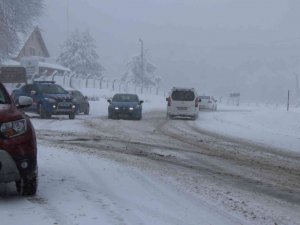 Domaniç Kaymakamlığı’ndan kar, tipi ve buzlanma uyarısı