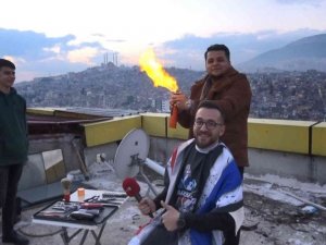Dünyanın "en saçma binası"na saç tıraşlı veda