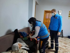Evde sağlık hizmeti hastaların umudu oluyor