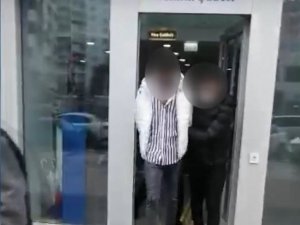Telefon dolandırıcıları bankada suçüstü yakalandı
