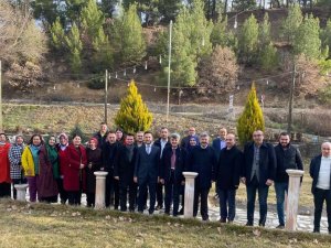 DPÜ Gediz Meslek Yüksekokulu’nun öğretim elemanları kahvaltıda buluştu