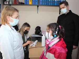 Alaşehir’de öğrencilere işitme testi yapılmaya başlandı