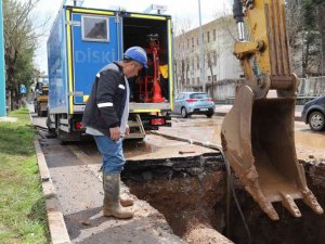 Diyarbakır’da 21 bin 332 metre içme suyu şebeke hattı döşendi