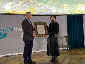 Sanatseverler Üsküdar’da Henk Ahenk Merdiven Minyatür Sergisinde bir araya geldi