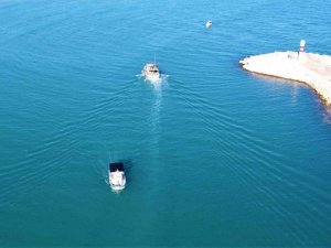 Fırtına geçti, balıkçılar Akdeniz’e açıldı